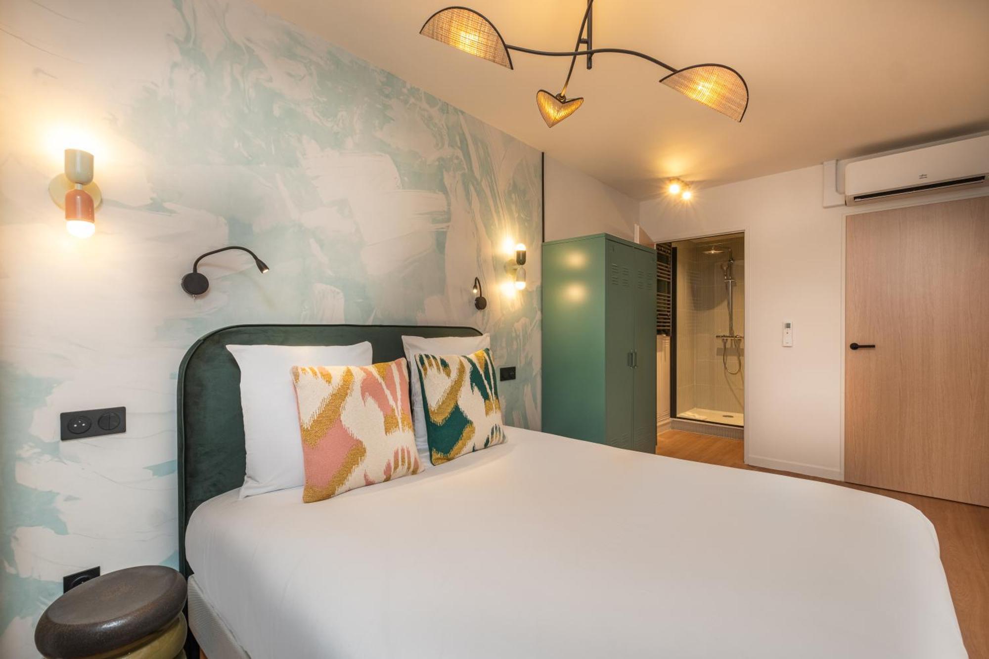 West Paris Suite Экстерьер фото